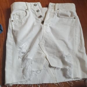 White denim skirt